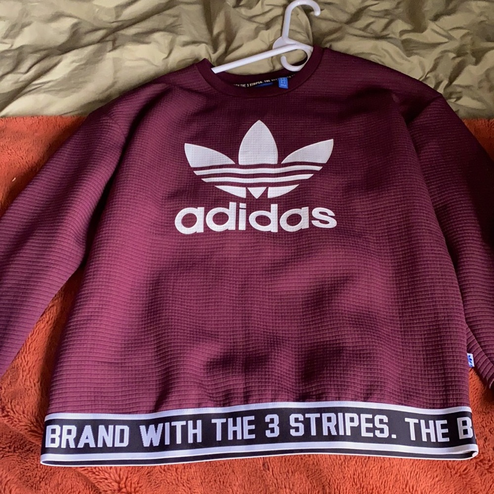 Adidas crewneck
